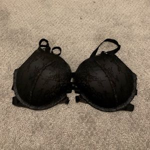 Strapy lace major push up bra